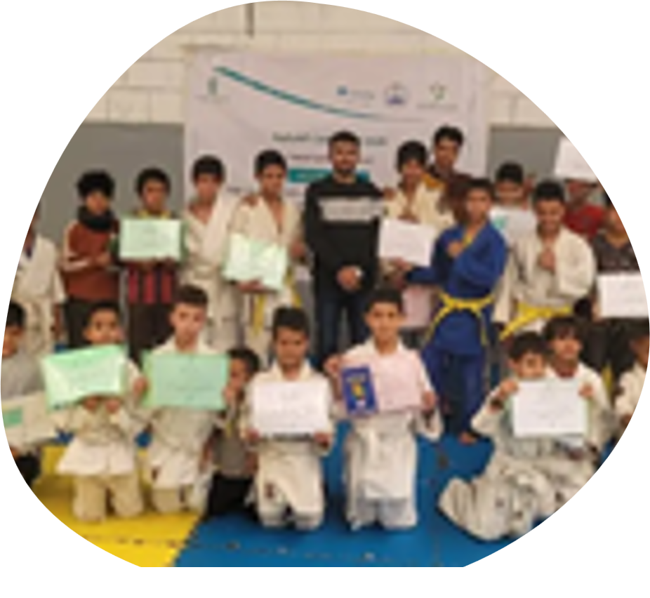 جلسات تثقيف لليافعين المتضررين من الحرب